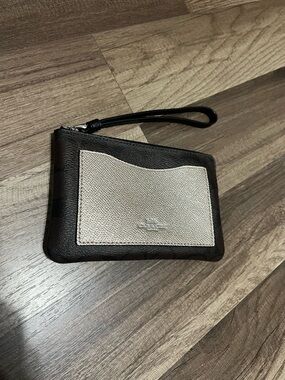 Coach New York corner zip Leather Wristlet F22713 - Brown & black leather